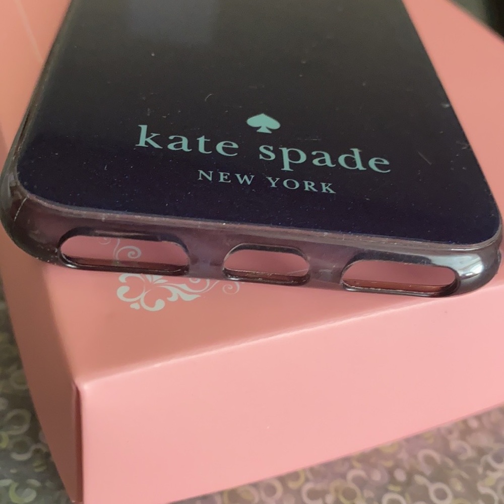 Authentic Kate Spade iPhone case - Picture 7 of 7
